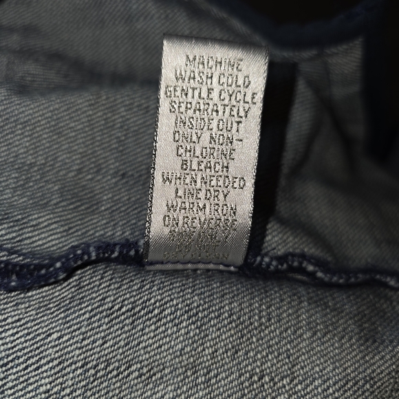 Chico’s Embellished Denim Jacket Size 2 (M/L) – Boho Western Beaded Jean Jacket - Picture 12 of 12